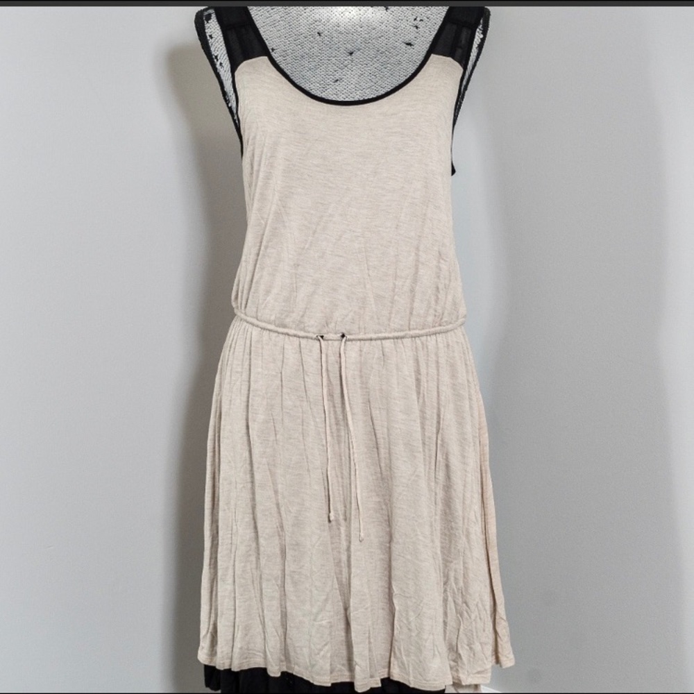 NWOT Kensie lined shift dress